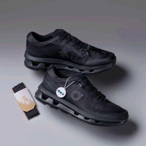 On Running x Kith Cloudzone Triple Black TOP BATCH UA - Image 3