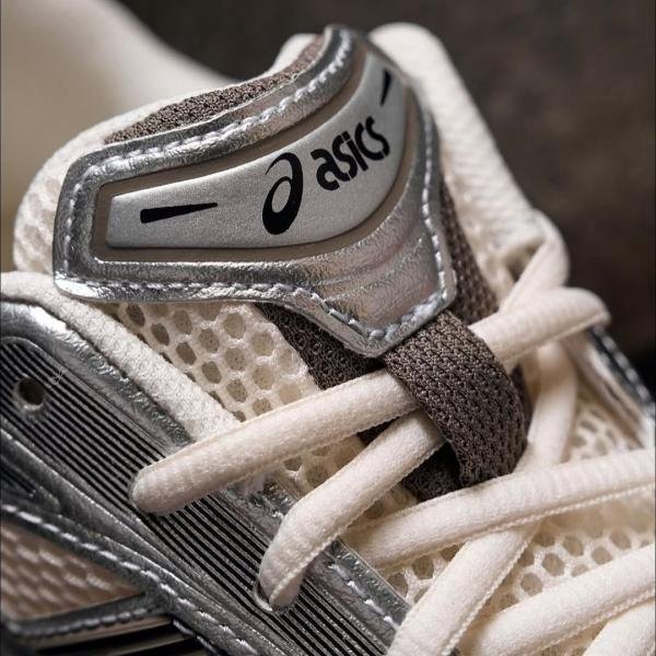 Asiccs Gel Kayano 14 Cream Metallic Plum With OG Keychain TOP BATCH UA - Image 4