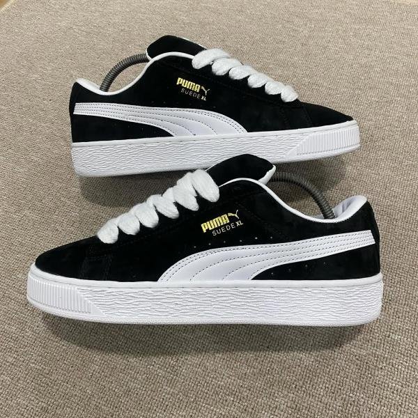 PUMA Black & White Suede XL TOP BATCH UA - Image 3