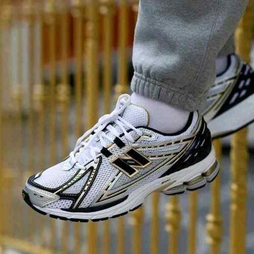 NewBalance 1906R Metallic Gold TOP BATCH UA - Image 2