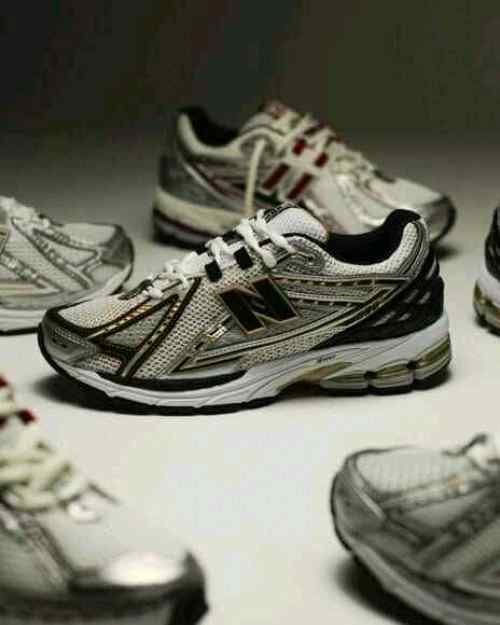 NewBalance 1906R Metallic Gold TOP BATCH UA - Image 4