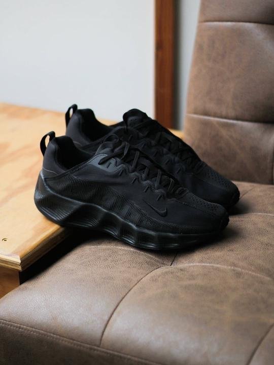 Nikkee Ava Rover in the Black and Anthracite TOP BATCH UA - Image 2