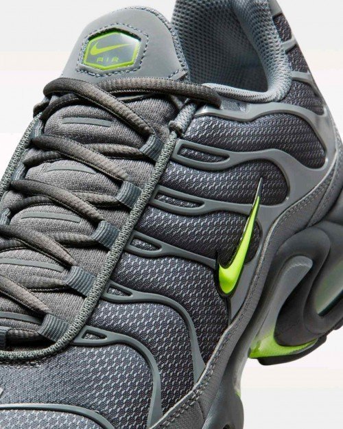 Nikee AirMax Plus Smoke Grey Volt TOP BATCH UA - Image 4