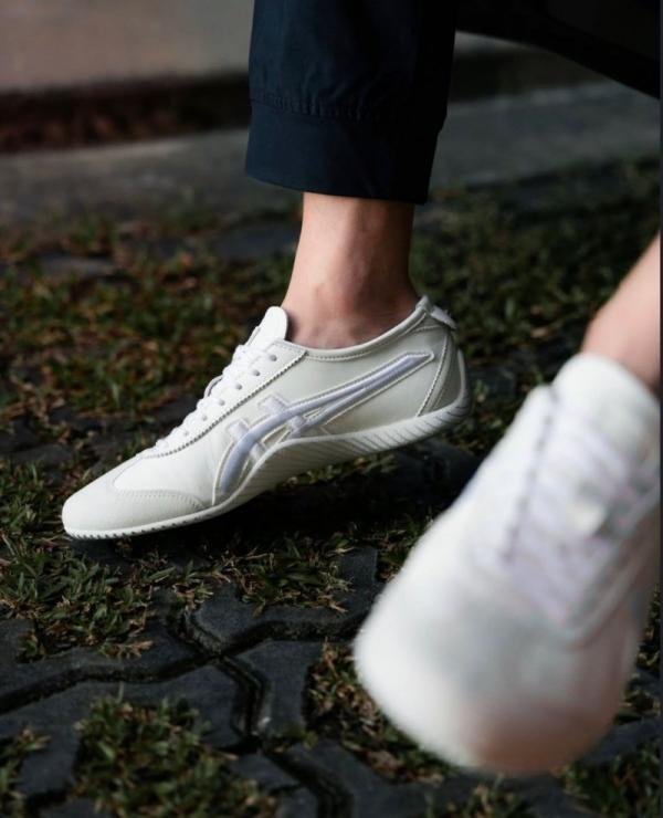 Onitsuka Tiger Mexico 66 Driving White TOP BATCH UA - Image 3