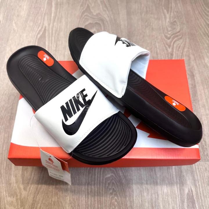 Nike Victori One White Black Flip-Flop