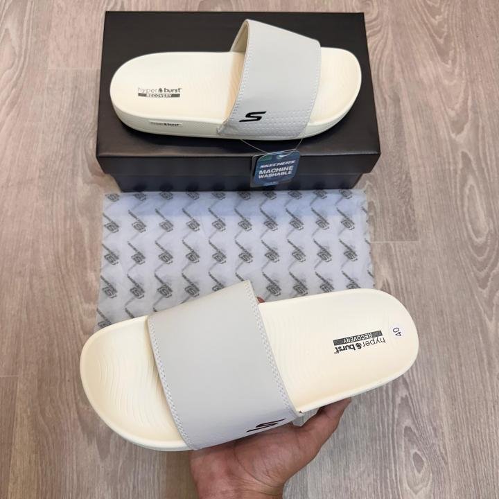 Skechers Hyper Burst Soft Premium Cream Black Flip Flop SE12