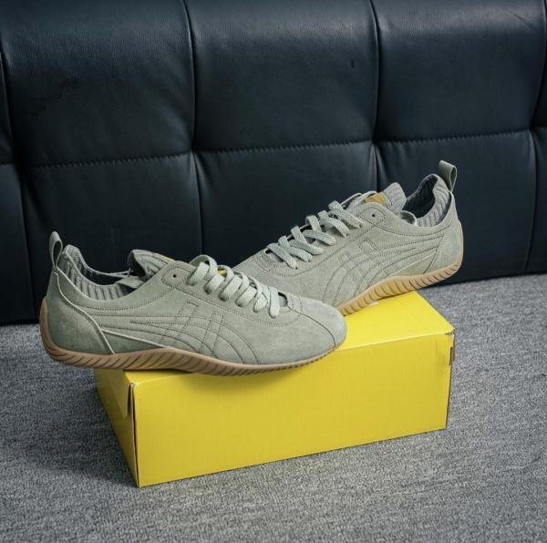 Onitsukaa Tiger Sclaw Lichen Green TOP BATCH UA - Image 3