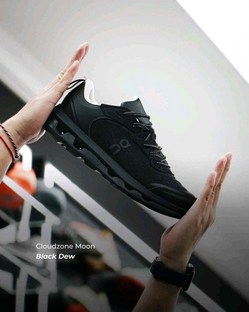 On Cloudzone Moon Black Dew TOP BATCH UA - Image 3