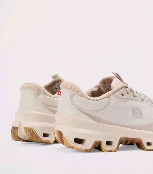 On Running x Loewe Cloudventure 2 Sand TOP BATCH UA - Image 5