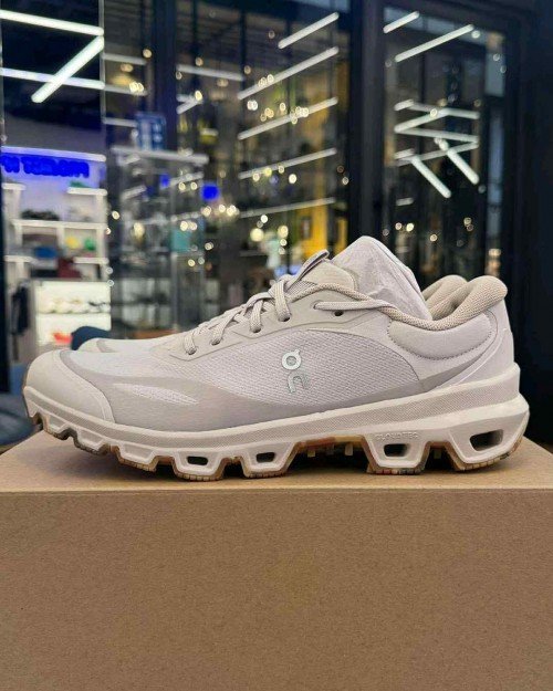 On Running x Loewe Cloudventure 2 Sand TOP BATCH UA - Image 3