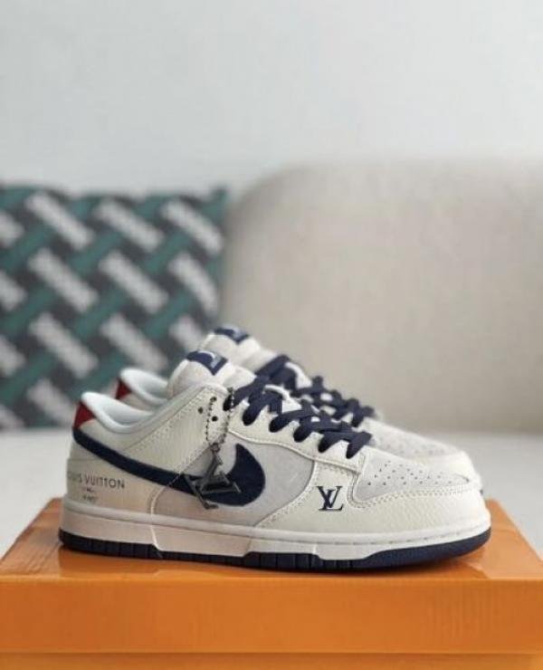 Louis Vuitton X Nik e SB Dunk TOP BATCH UA - Image 3