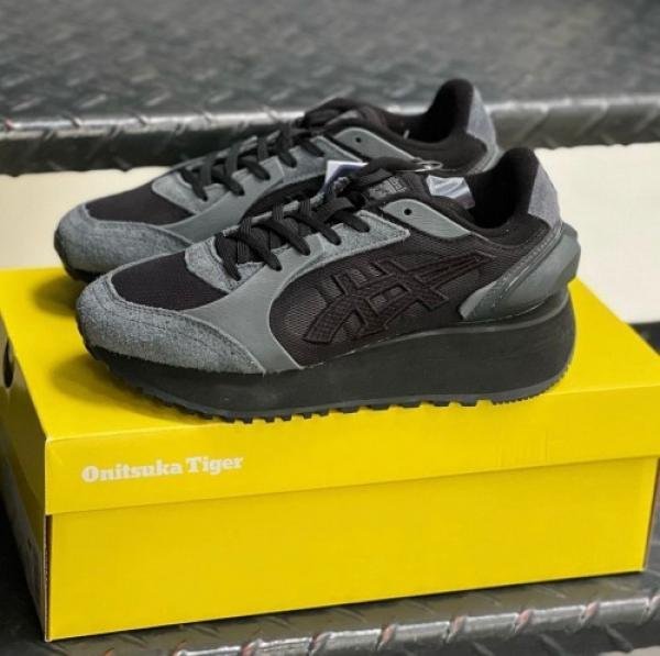 Onitsuka Tiger MOAGE CO Black Grey TOP BATCH UA - Image 4