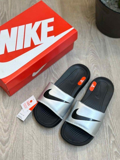 Nike Victori One Logo Silver Black Flip-Flop - Image 2