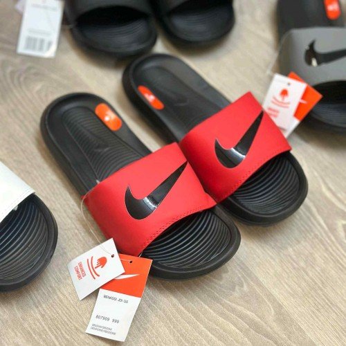 Nike Victori One Logo Red Black Flip-Flop - Image 2