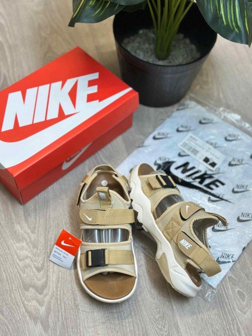 Nike Canyon Cream White Premium Sports Sandal - Image 2