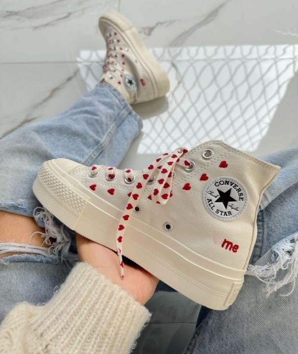 Converse Chuck Taylor All Star Lift Platform High Embroidered Hearts TOP BATCH UA - Image 3
