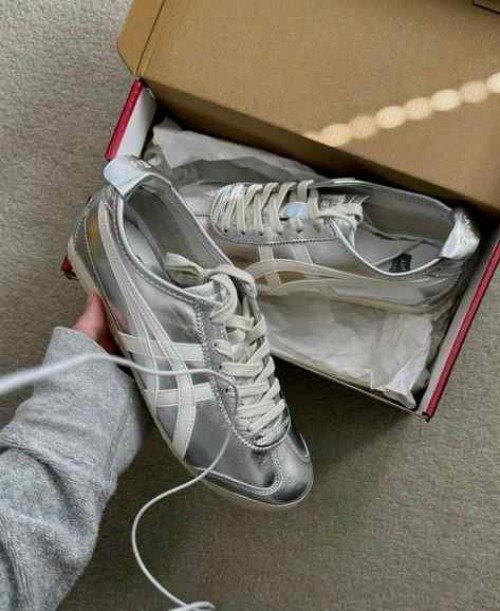 Onitsukaa tiger MEXICO 66 SILVER TOP BATCH UA - Image 4