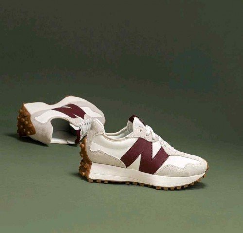 New Balance 327 Moonbeam Burgundy TOP BATCH UA - Image 2