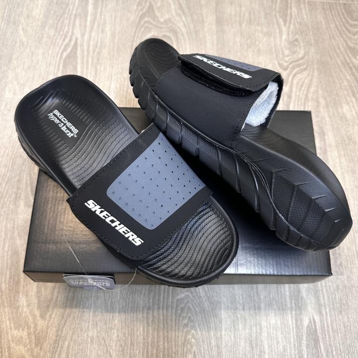 Skechers Go Recover Adjust Premium Black Grey Slides