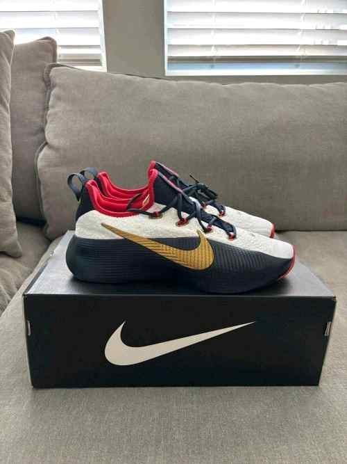 NIKE Mens LeBron TR 1 Workout Shoes TOP BATCH UA - Image 2