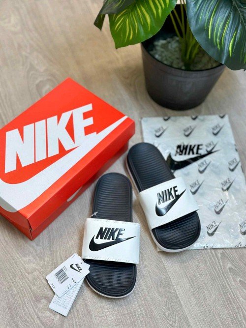 Nike Ultra Comfort Soft Cusion White Black Flip Flop - Image 2