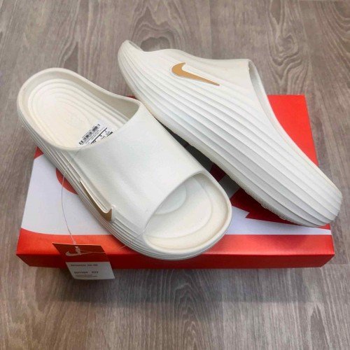Nike React X Rejuven8 Cream Gold Slides