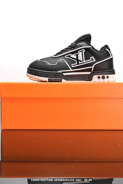 LOUISS VUITTTON TRAINER 2026 WHITE BLACK  TOP BATCH UA - Image 4