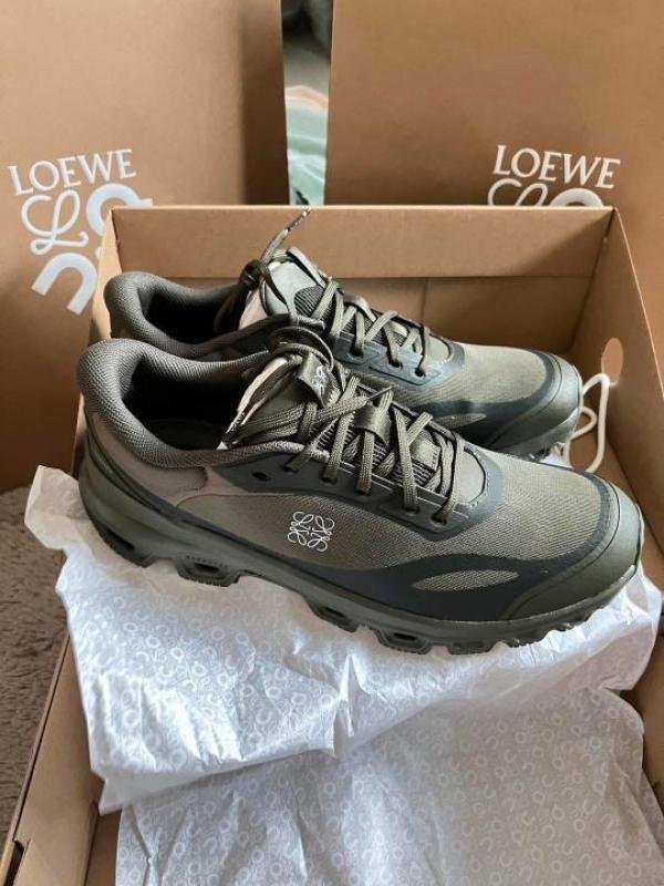 On cloud venture loewe khaki olive TOP BATCH UA - Image 4