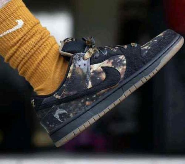 SB Dunk Low Pushead 2.0 TOP BATCH UA - Image 3