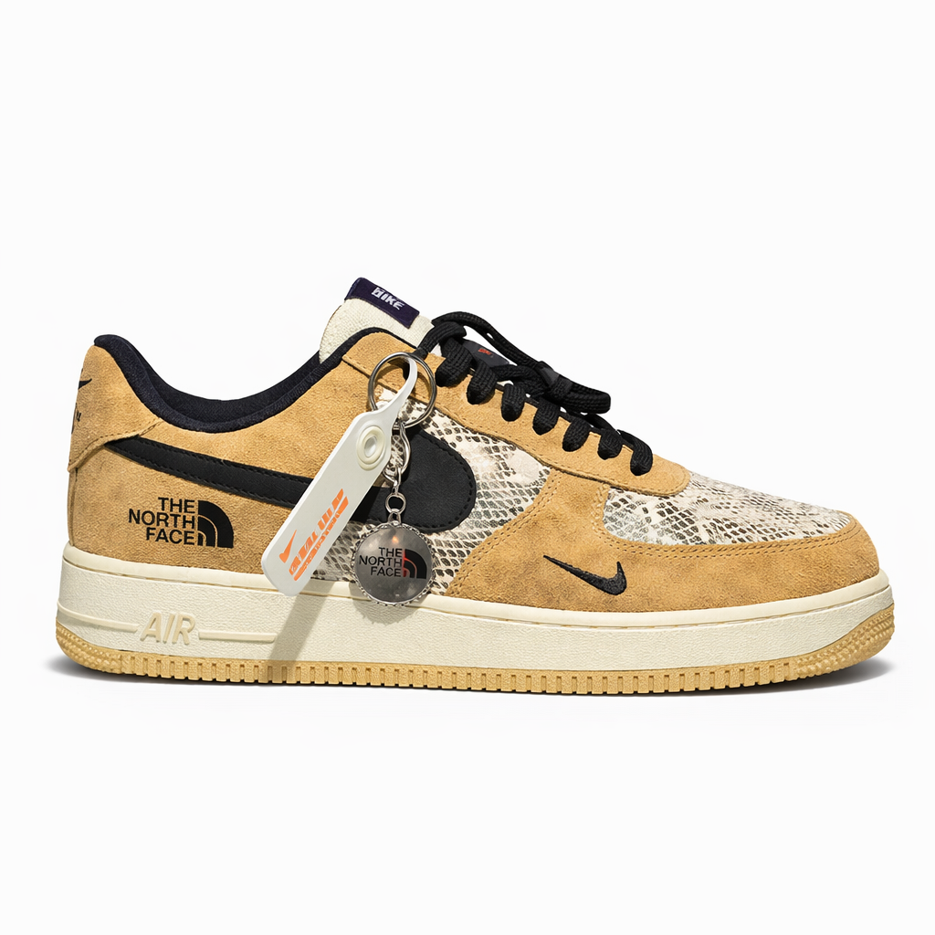 Nike Air force 1 North face Beige Black TOP BATCH UA