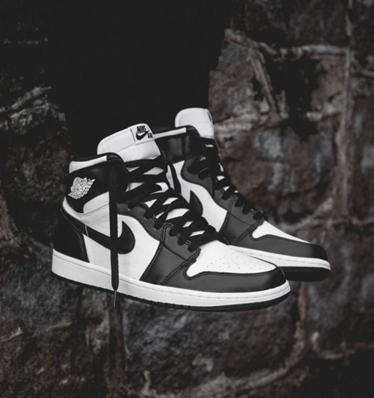Branded Air Retro 1 Black And white Sneakers High Ankle - Image 3