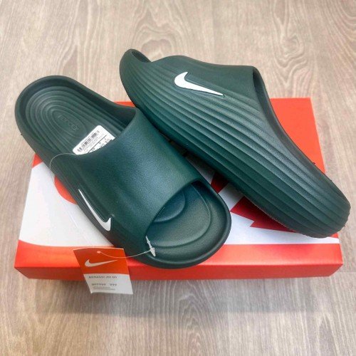 Nike React X Rejuven8 Green White Slides