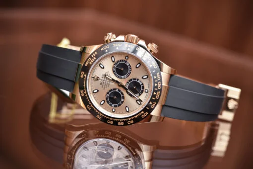 Rolex Cosmograph Daytona Golden and bright black dial - Image 4