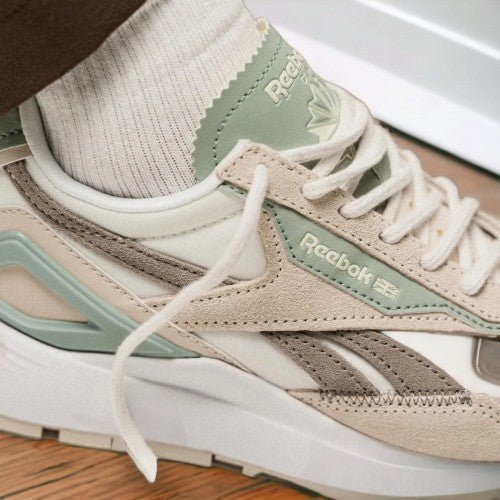 Branded RBK Classic Leather AZ GX4715 - Image 2