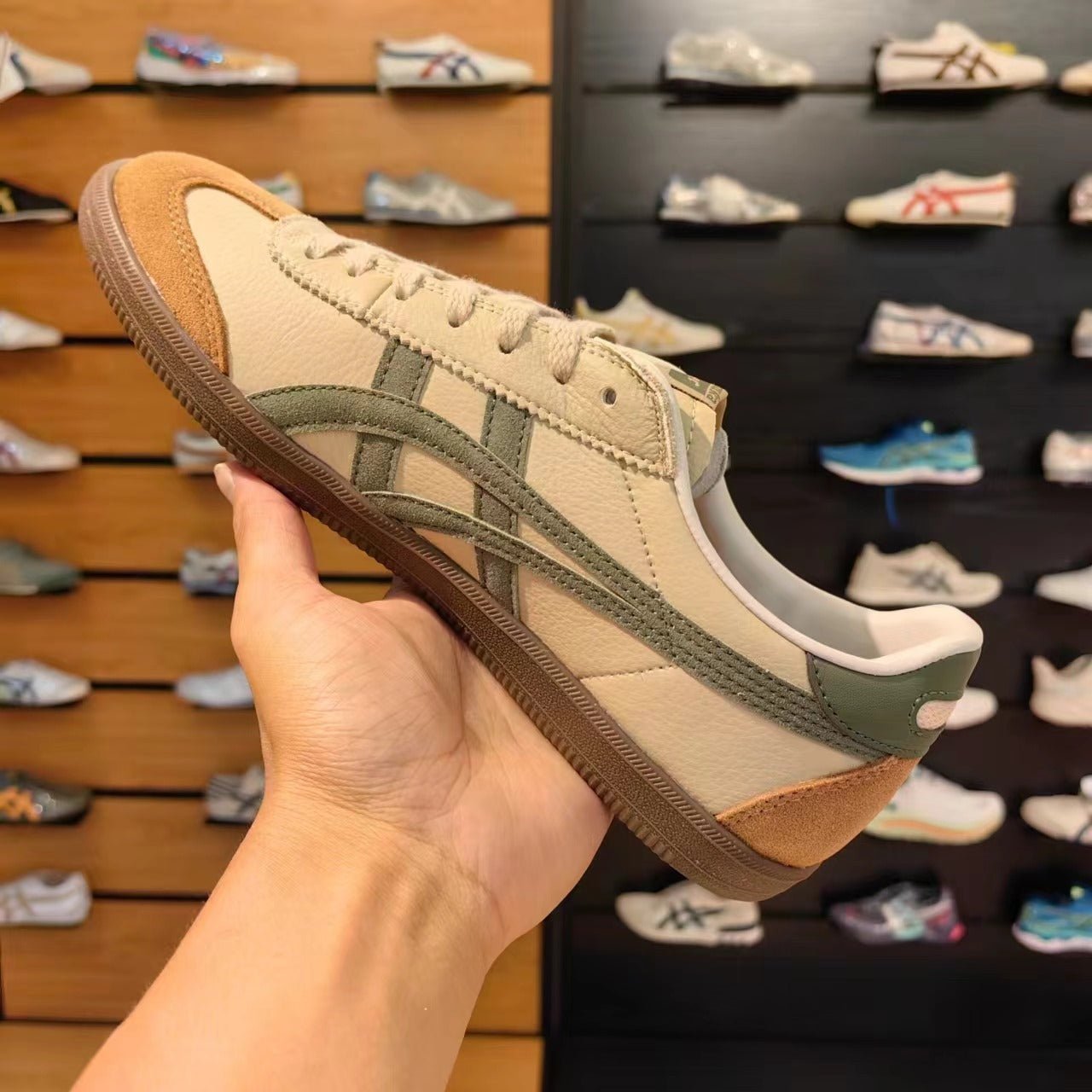 Branded Tiger Sneakers Tokuten Beige Green Gold - Image 3