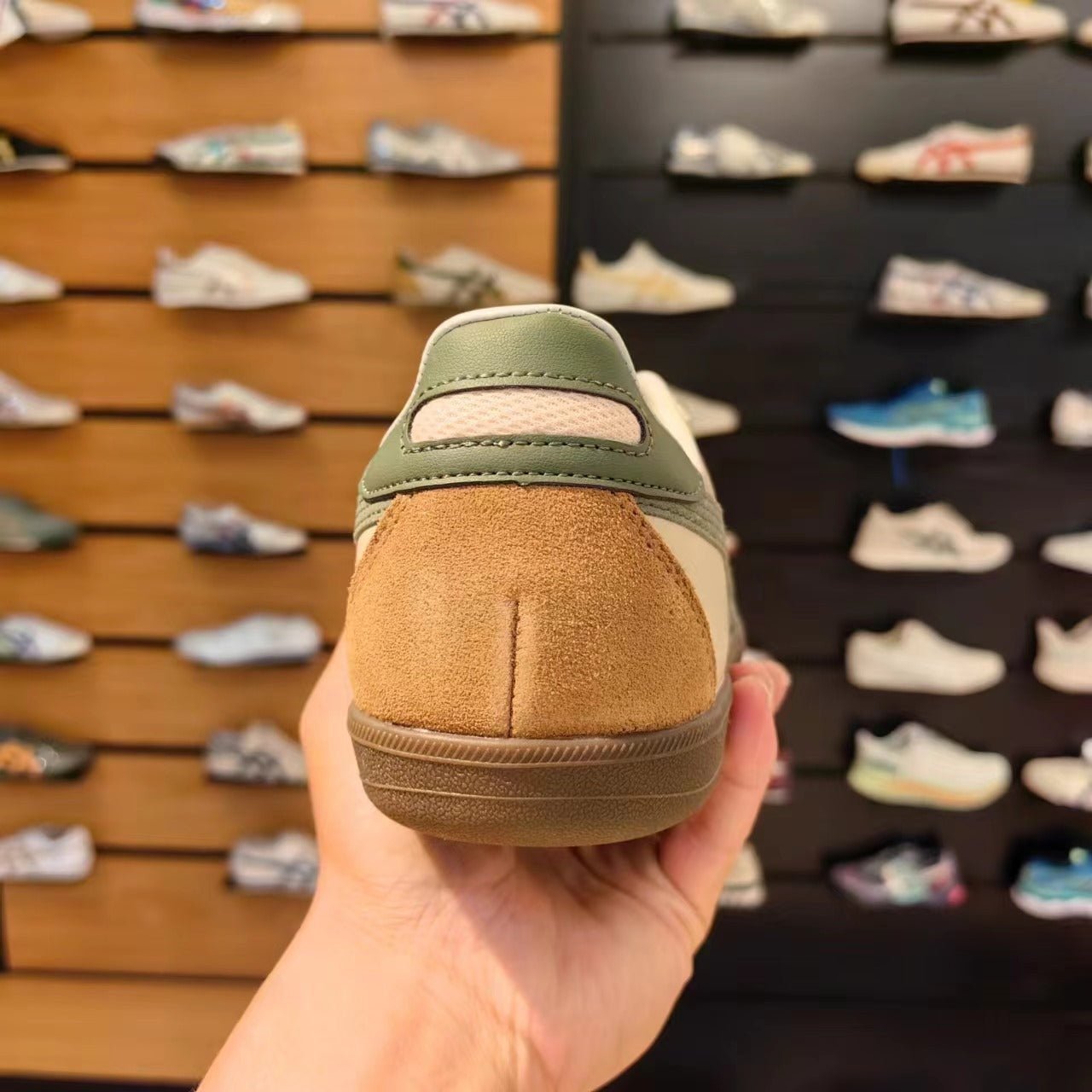 Branded Tiger Sneakers Tokuten Beige Green Gold - Image 4