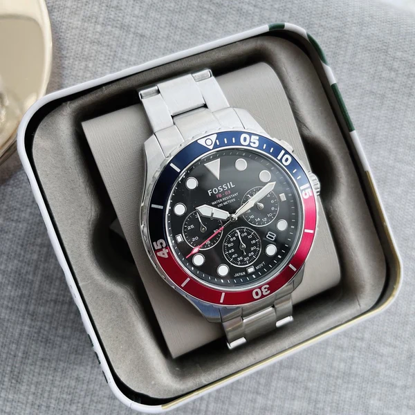 Fossil Fb 03 Silver Red Metal Watch - Image 4