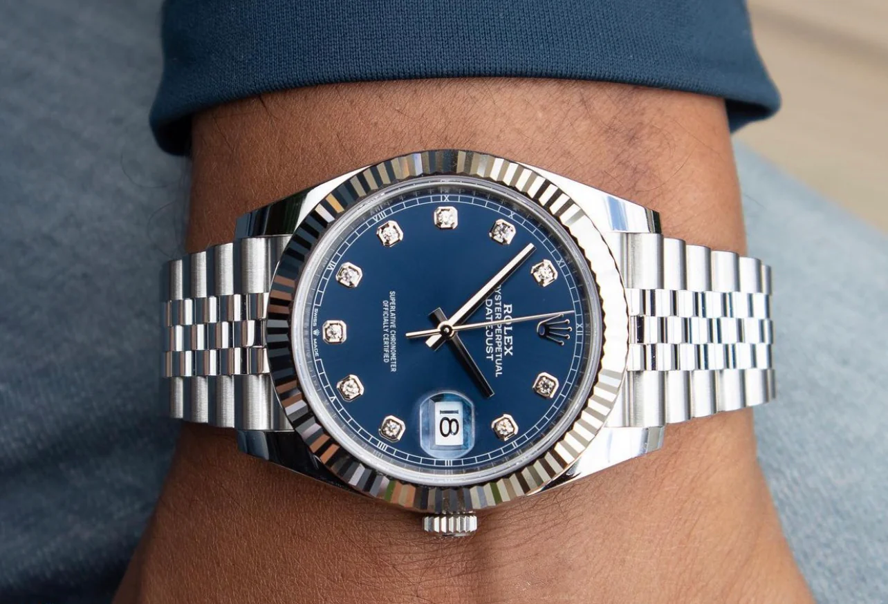 Rolex Date just 41 bright blue, diamond-set - Image 3