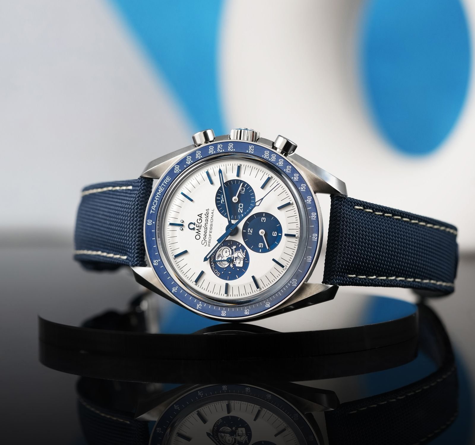 Omeg_a speedmaster Snoopy 50Th Anniversary - Image 5