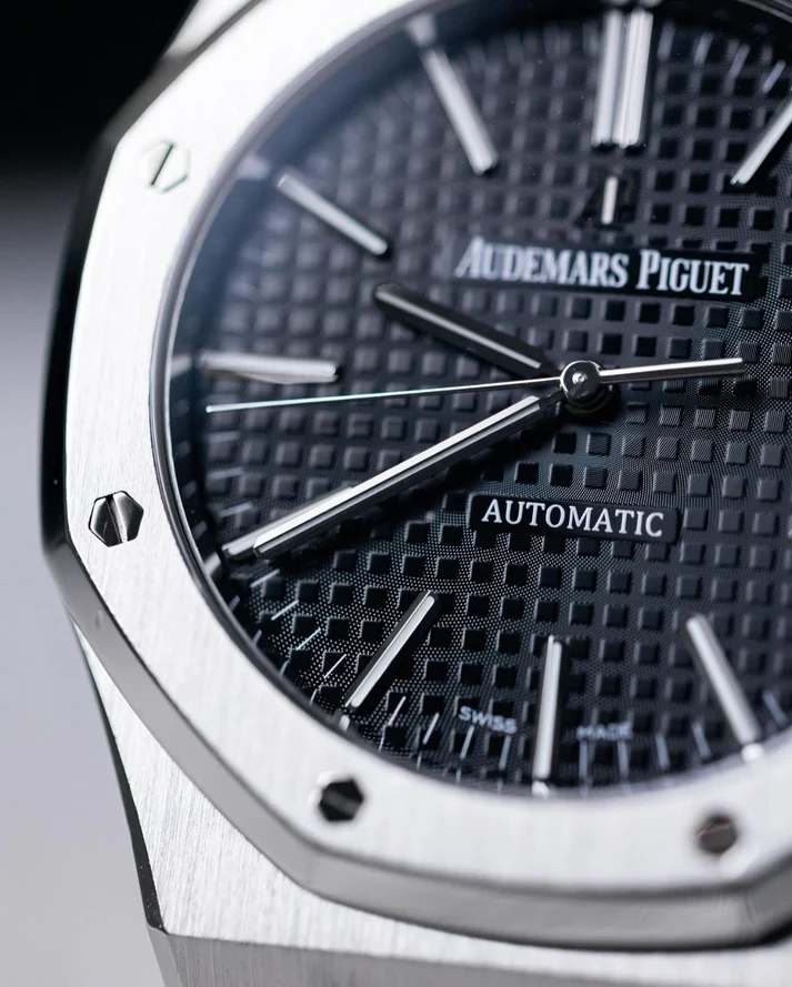 Audemars Piguet AP Royal Oak Silver Black Metal - Image 4