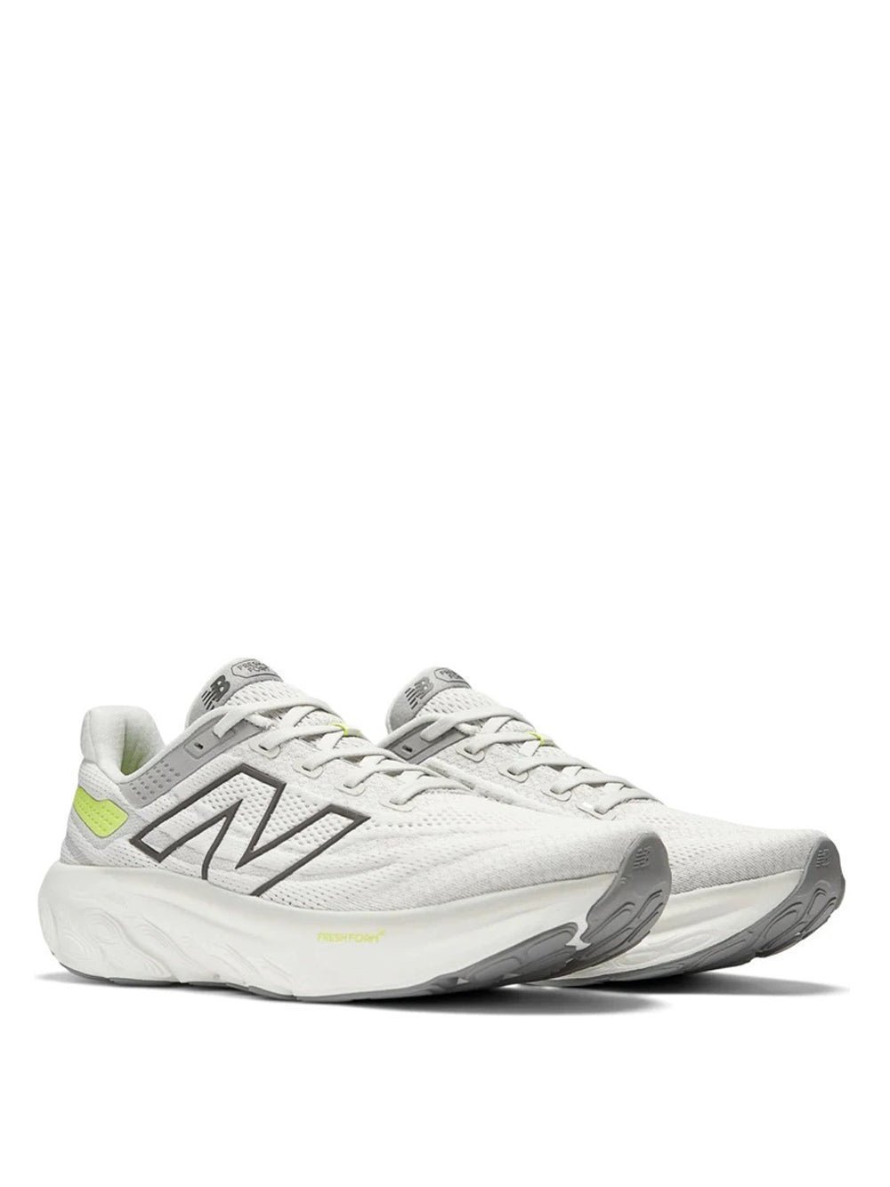 New Balancee Fresh Foam 1080v13 neon - Image 3